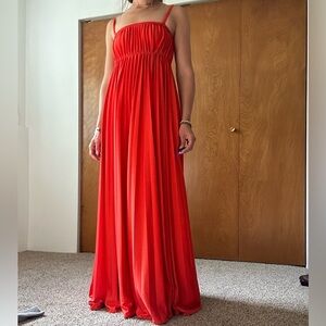 Gorgeous vintage pleated dress. Size 6 (old school sizing) feels more like a 4.
